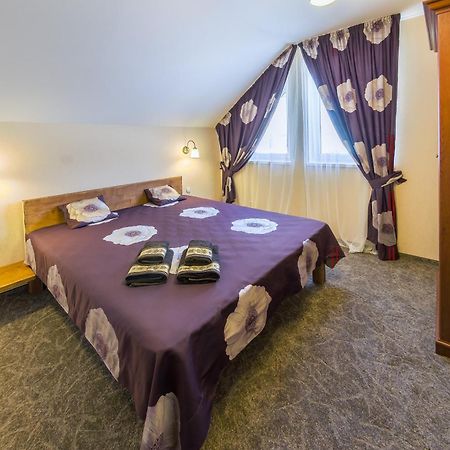 Gallery Of Mountains Holiday Home Yasinya Chambre photo
