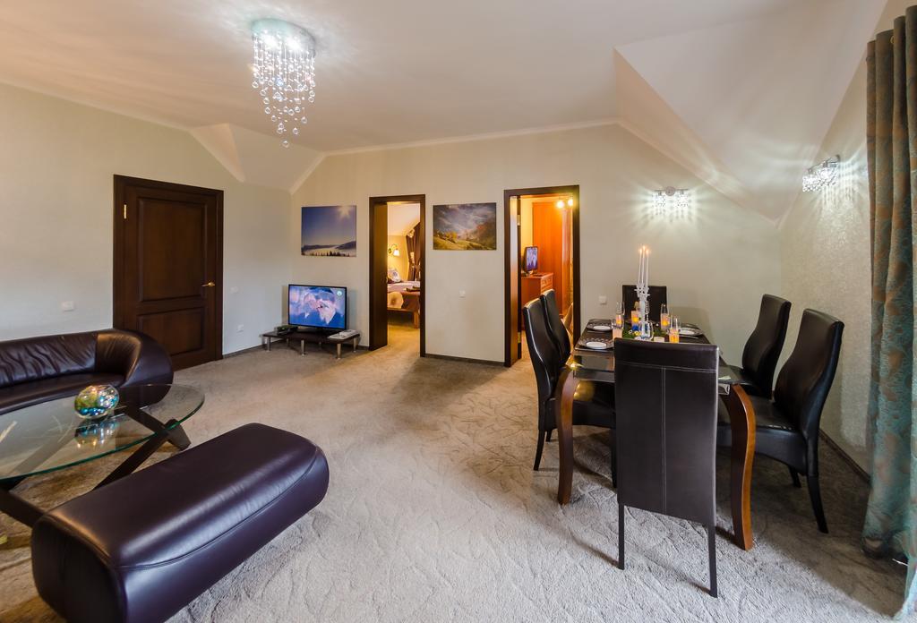 Gallery Of Mountains Holiday Home Yasinya Chambre photo