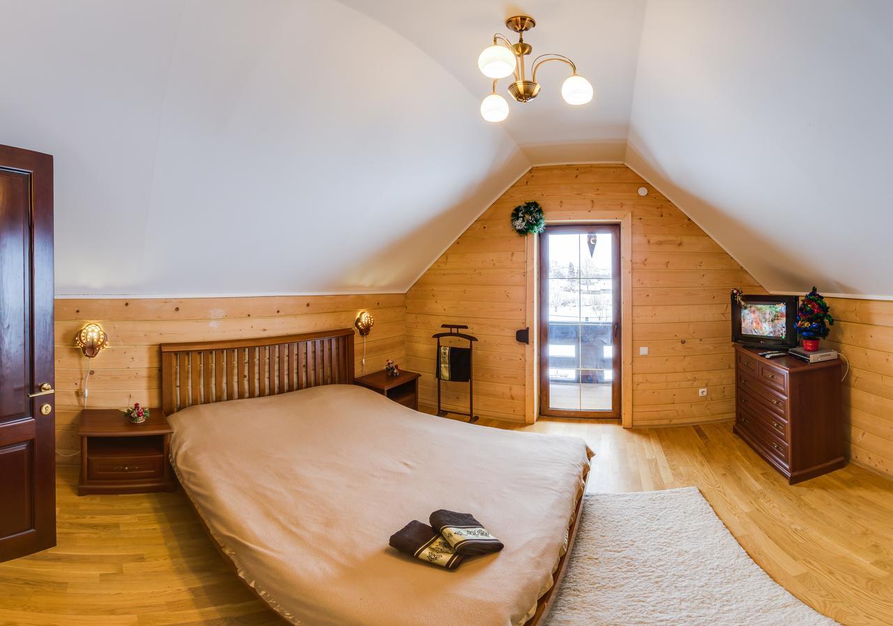 Gallery Of Mountains Holiday Home Yasinya Extérieur photo