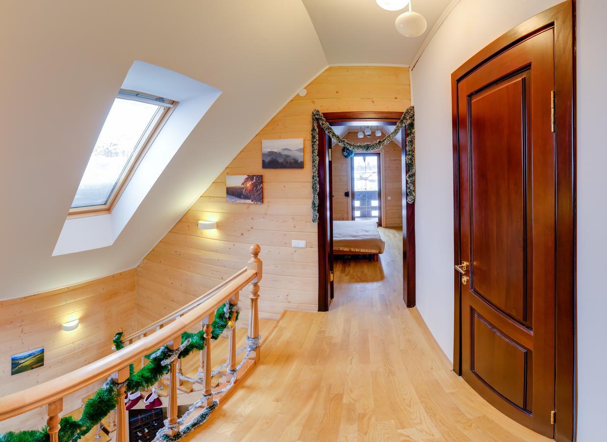 Gallery Of Mountains Holiday Home Yasinya Extérieur photo