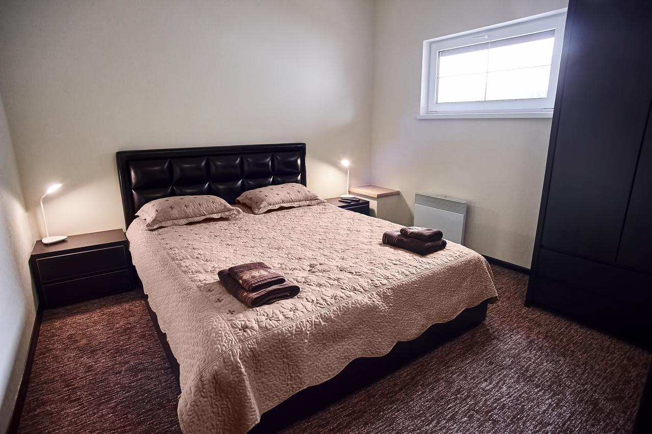 Gallery Of Mountains Holiday Home Yasinya Extérieur photo